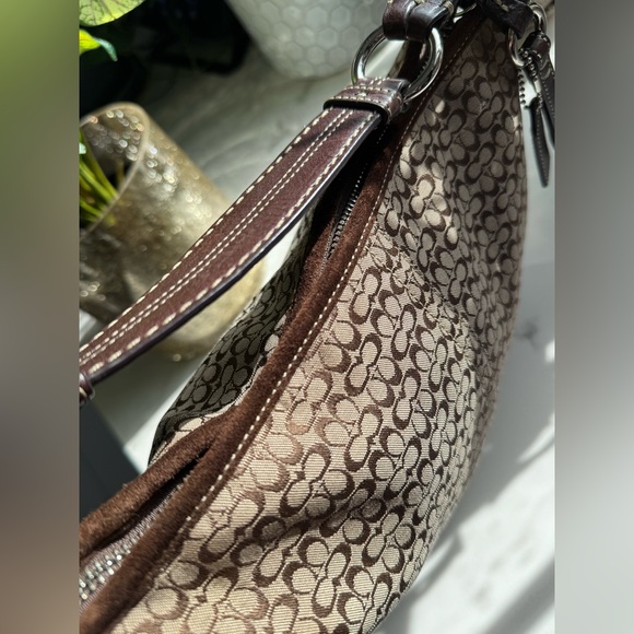 Coach Signature Brown Suede Trim Shoulder Bag #1460 - Picture 6 of 6